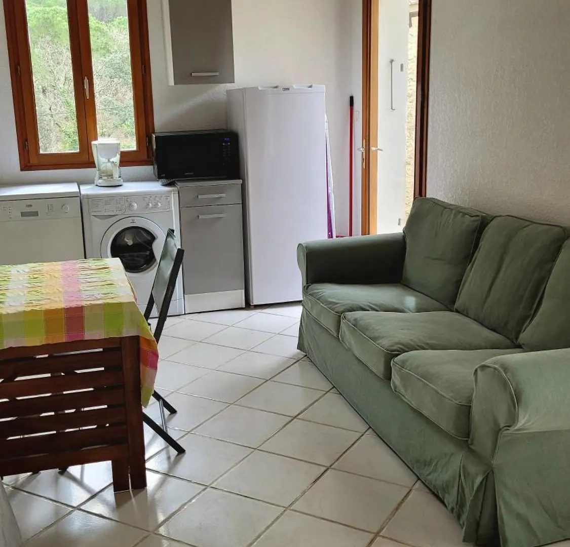 Holiday home Studio De 26 M2 Tout Equipe, Avec Exterieur Rochegude  France