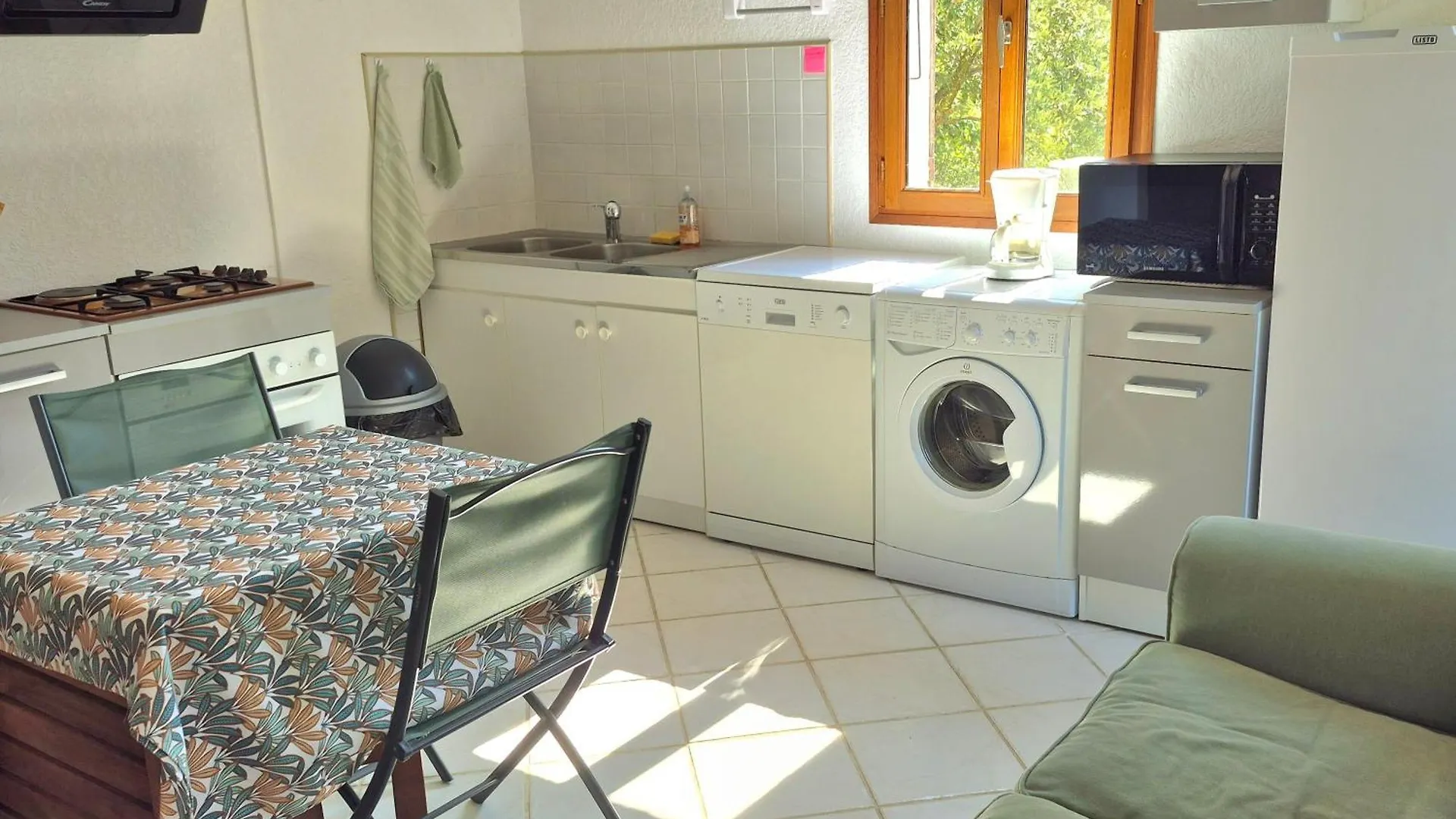 Σπίτι διακοπών Maison Independante Avec Jardin, Studio De 26M2 Tout Equipe Avec Climatisation Reversible Rochegude